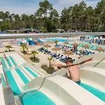 Mh 395 3 Et 1 Salle De Bain Dans 4 Etoiles Campingplatz Saint-Julien-en-Born