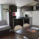 Mh 395 3 Et 1 Salle De Bain Dans 4 Etoiles * Saint-Julien-en-Born