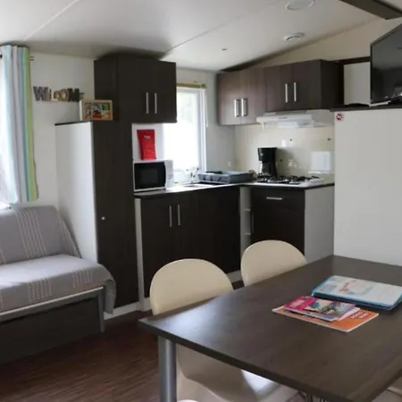 Mh 395 3 Et 1 Salle De Bain Dans 4 Etoiles * Saint-Julien-en-Born